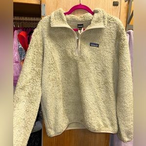 Patagonia Women’s Los Gatos 1/4 Zip Pullover in “Shroom Taupe”